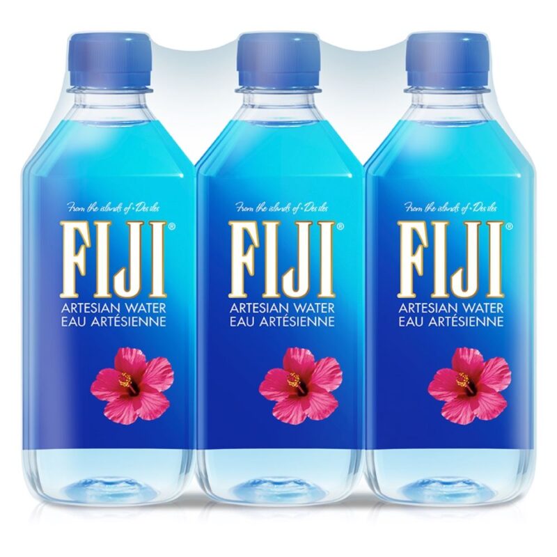 Fiji Water på 500 ml. pakket i kolli.